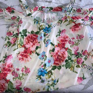 Floral Cut Out Shoulder Top